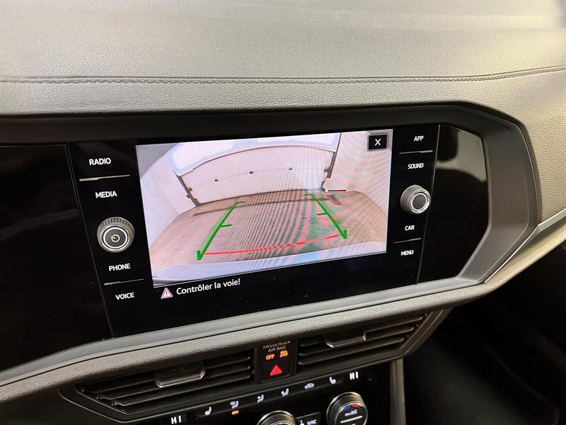 volkswagen Jetta 2023 - 16