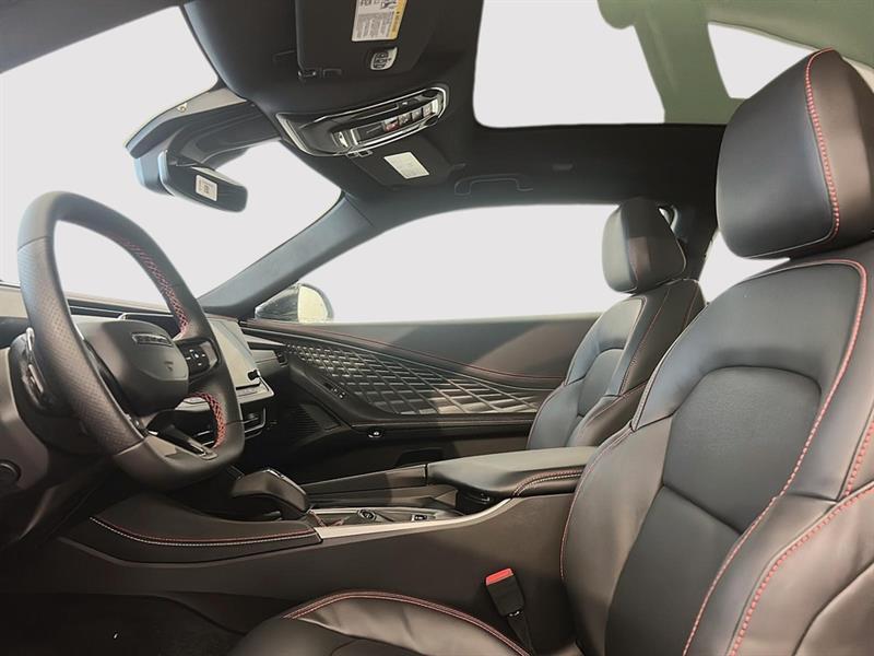 dodge Charger 2026 - 10