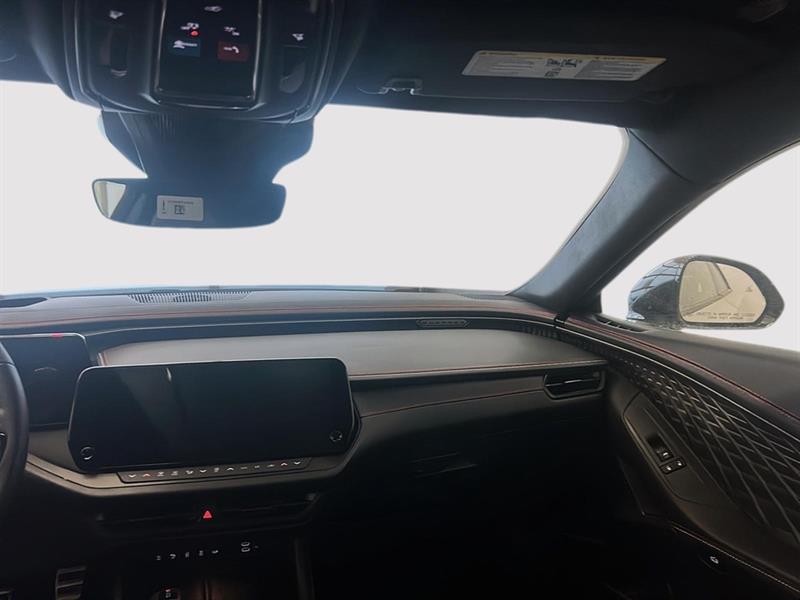 dodge Charger 2026 - 17