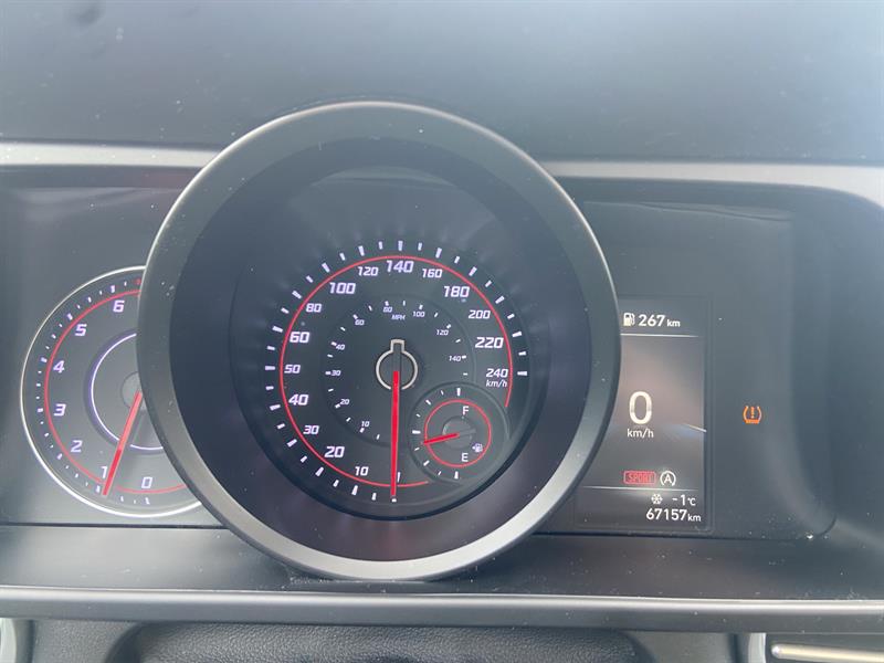 hyundai Elantra 2023 - 11