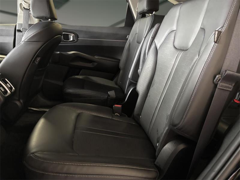 kia Sorento 2025 - 11