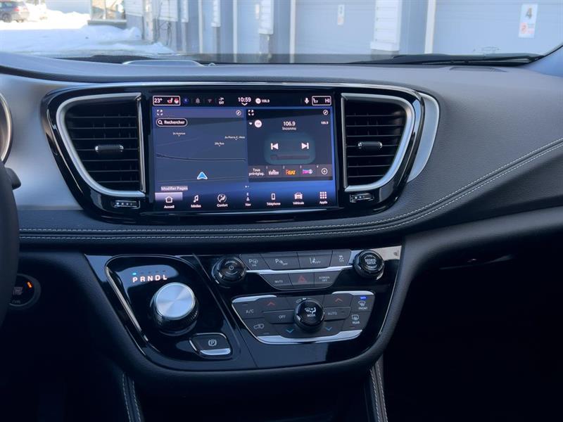 chrysler Pacifica 2024 - 15