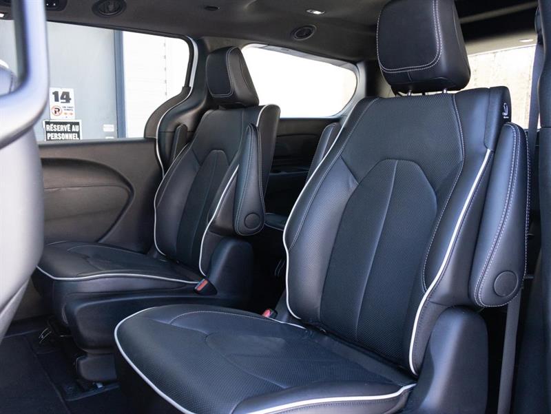 chrysler Pacifica 2024 - 25