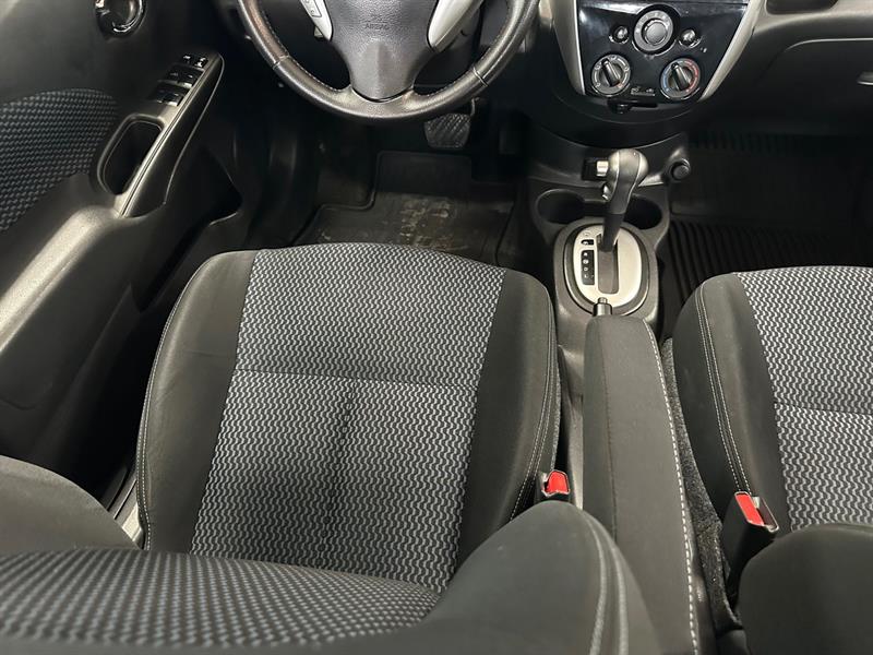 nissan Versa Note 2017 - 23
