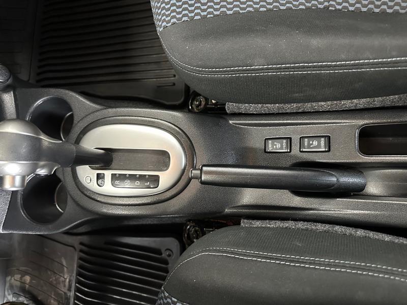 nissan Versa Note 2017 - 29