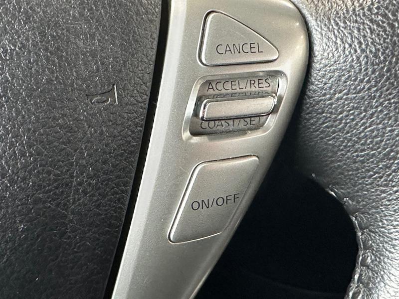 nissan Versa Note 2017 - 36