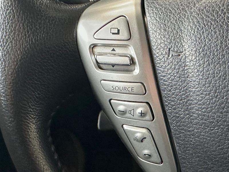 nissan Versa Note 2017 - 38
