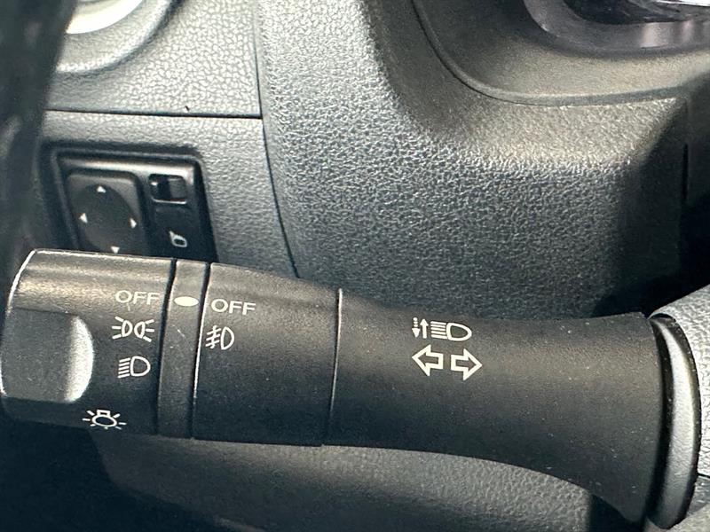 nissan Versa Note 2017 - 39