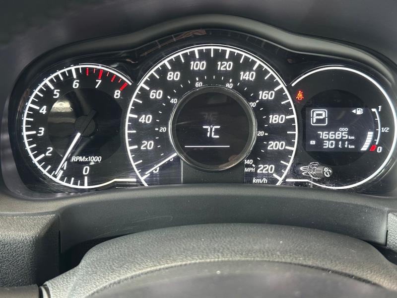 nissan Versa Note 2017 - 40