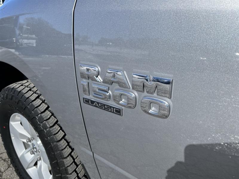 ram 1500 Classic 2023 - 28