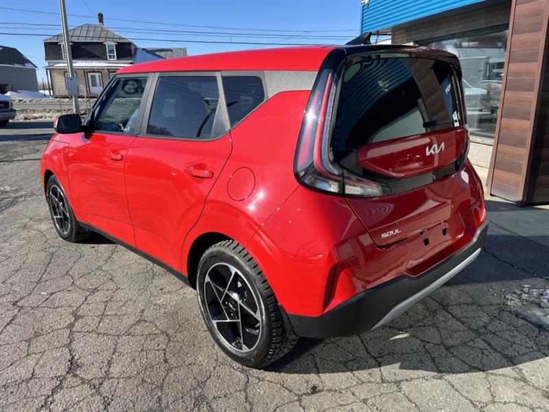 kia Soul 2023 - 25