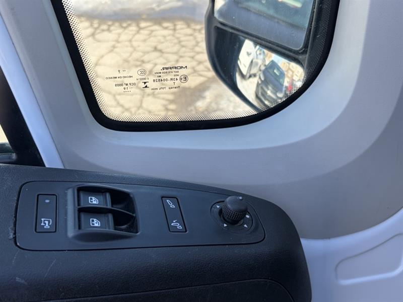 ram ProMaster fourgonnette utilitaire 2019 - 15