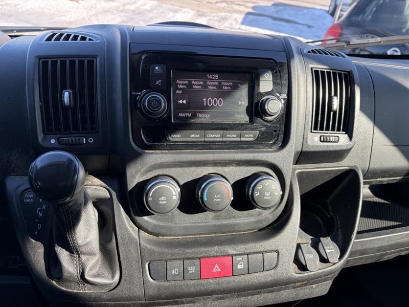 ram ProMaster fourgonnette utilitaire 2019 - 19