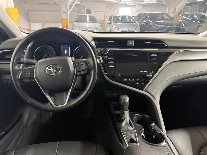 toyota Camry Hybrid 2020 - 32