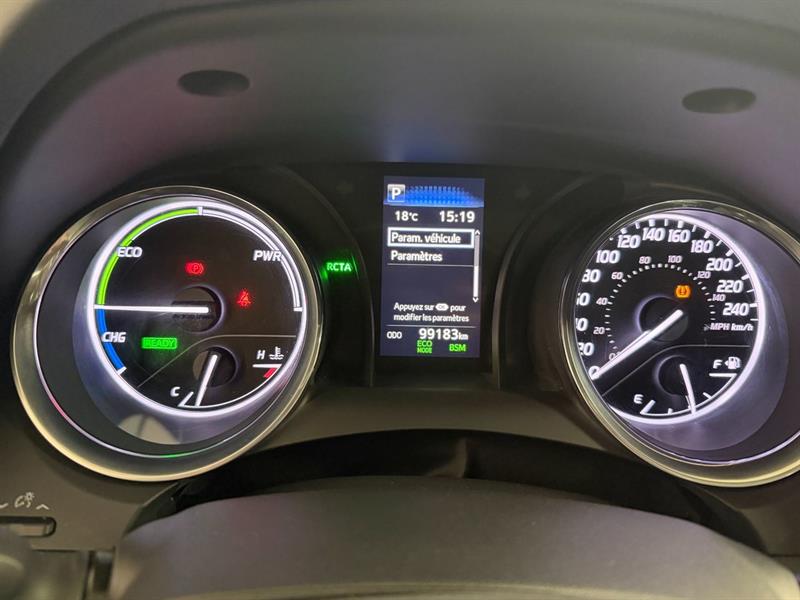 toyota Camry Hybrid 2020 - 36