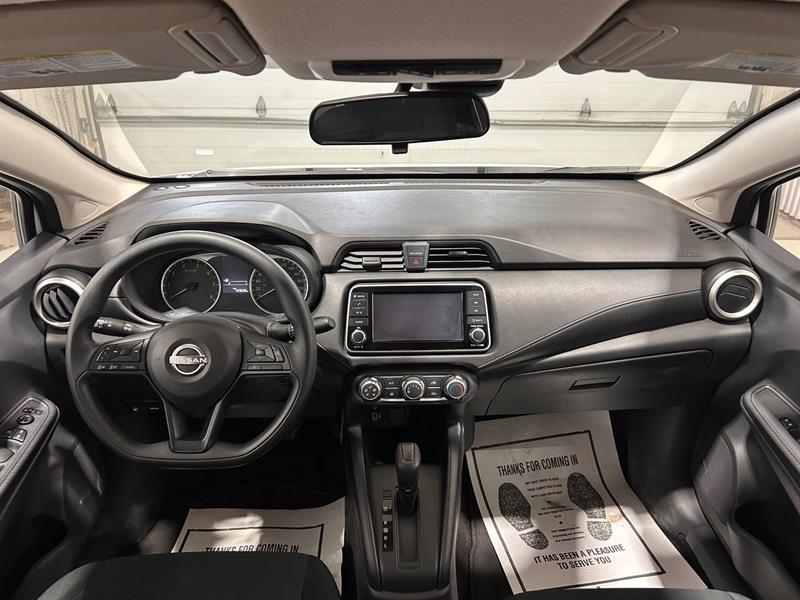 nissan Versa 2024 - 13