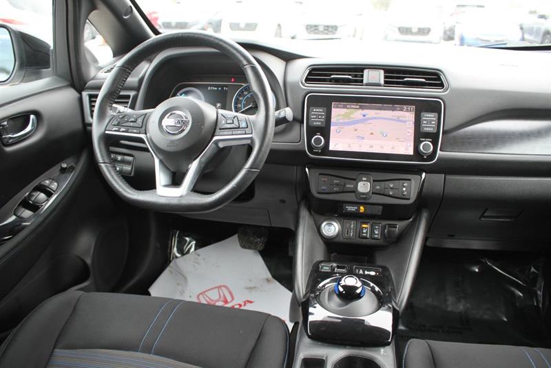nissan LEAF 2022 - 9