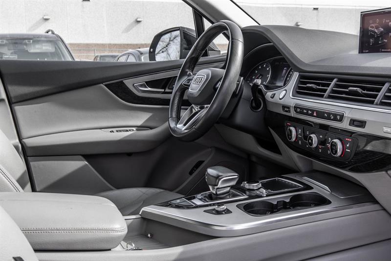 audi Q7 2017 - 34