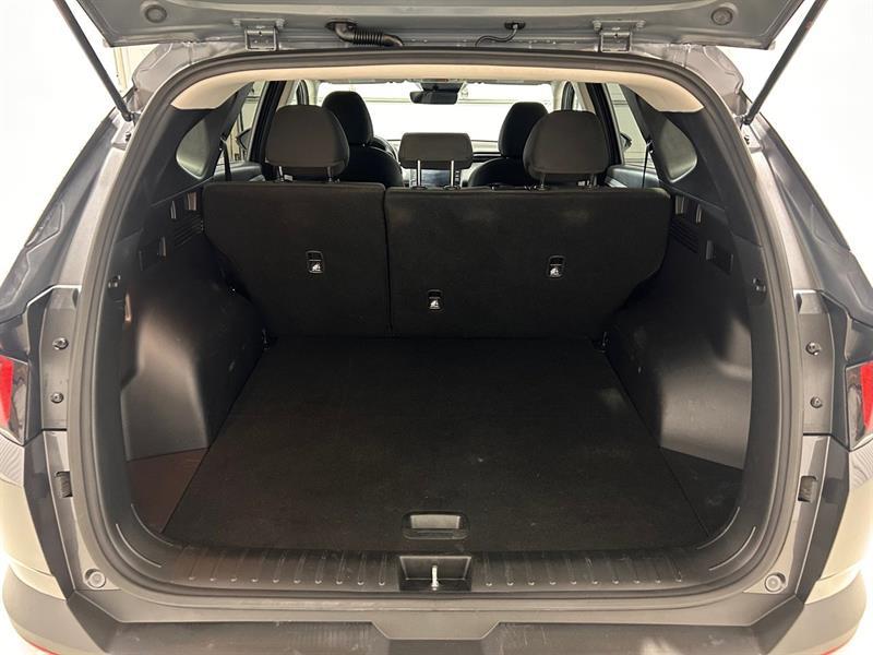 2022 Hyundai Tucson - Image 17