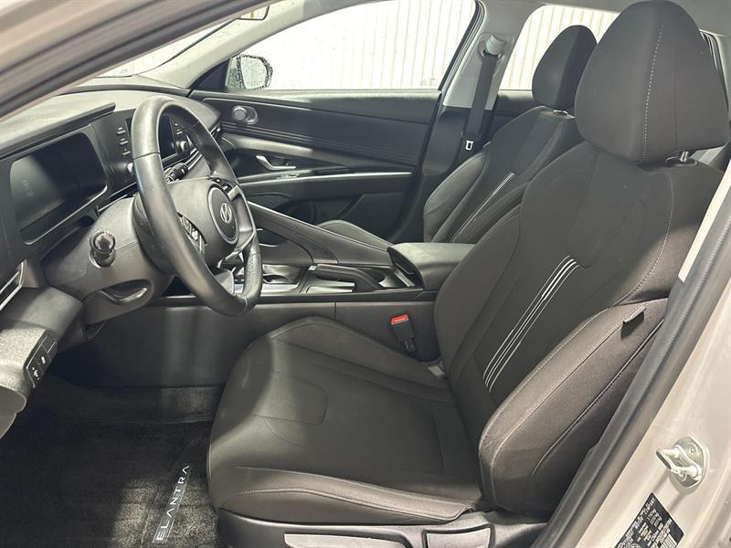 2024 Hyundai Elantra - Image 10