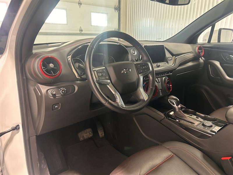 2022 Chevrolet Blazer - Image 11