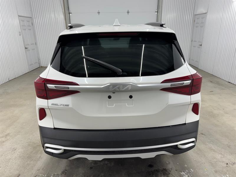 2023 Kia Seltos - Image 7