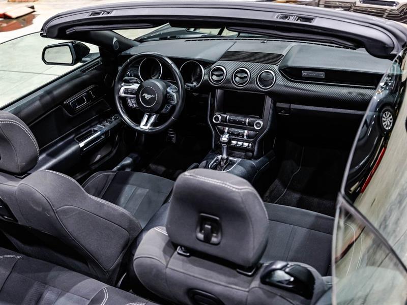 2022 Ford Mustang - Image 14