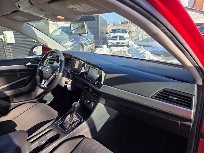 2019 Volkswagen Jetta - Image 10