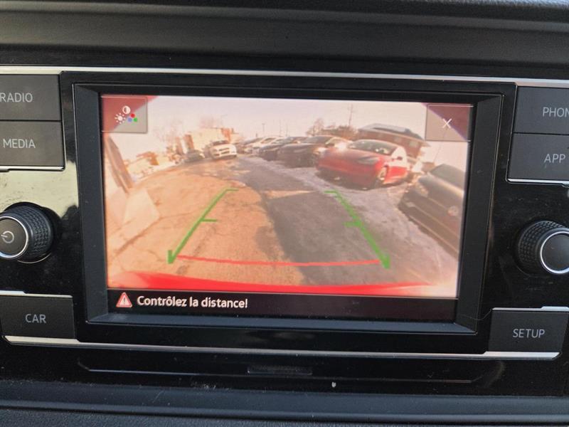 2019 Volkswagen Jetta - Image 23