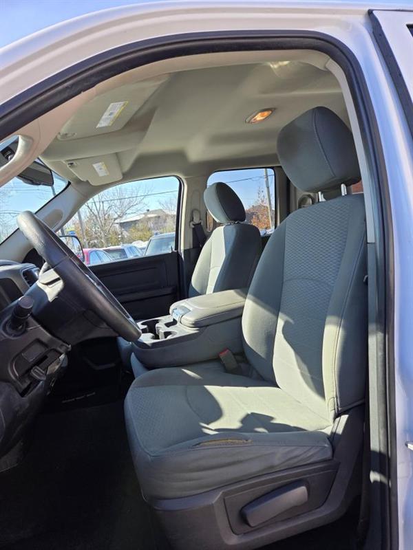 2018 Ram 1500 - Image 16