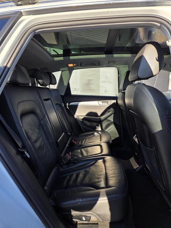 2015 Audi Q5 - Image 12