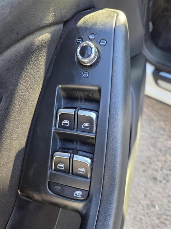 2015 Audi Q5 - Image 17