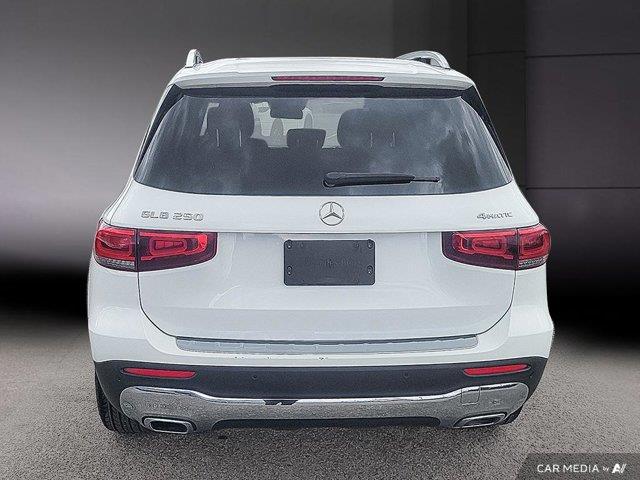 mercedes-benz GLB 2023 - 4