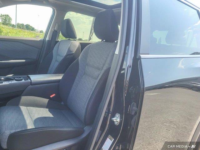nissan Rogue 2023 - 25