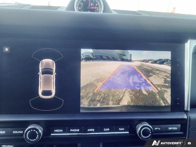 porsche Macan 2021 - 29