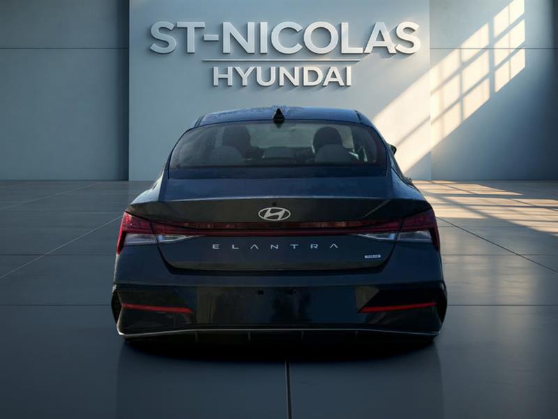 hyundai Elantra 2024 - 4