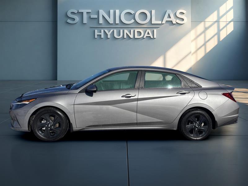 hyundai Elantra 2023 - 2