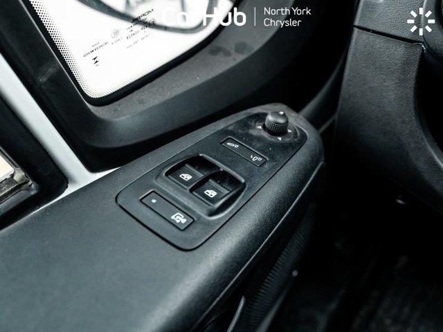 ram ProMaster fourgonnette utilitaire 2025 - 16