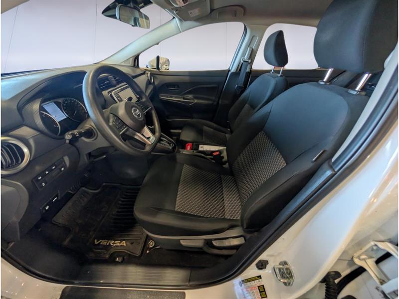 nissan Versa 2021 - 7