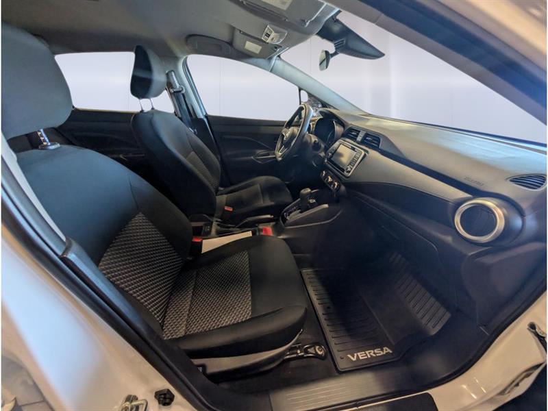 nissan Versa 2021 - 8