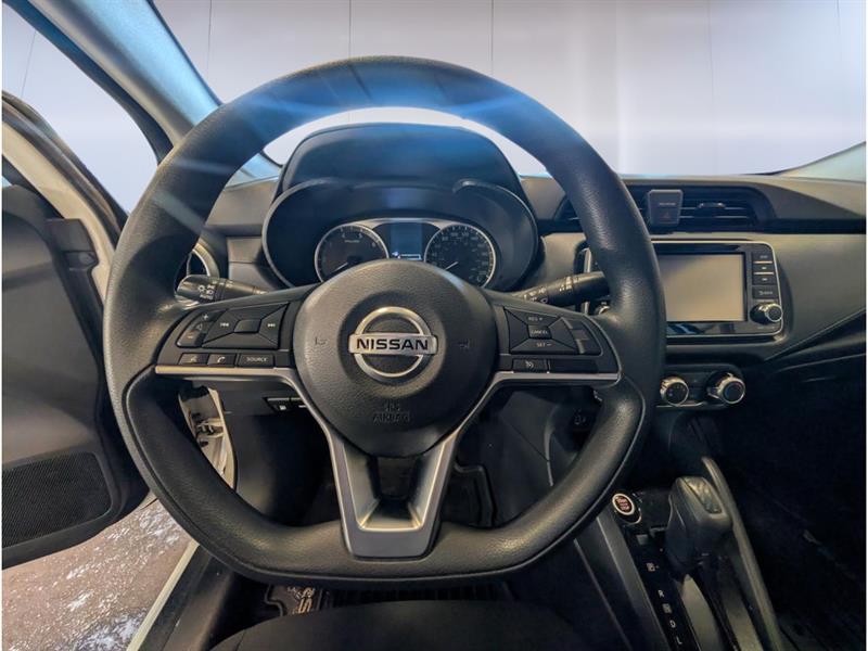 nissan Versa 2021 - 11