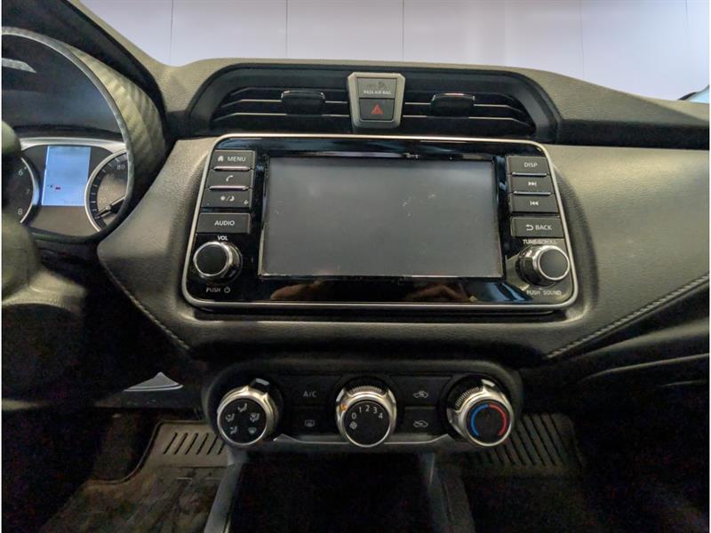 nissan Versa 2021 - 12