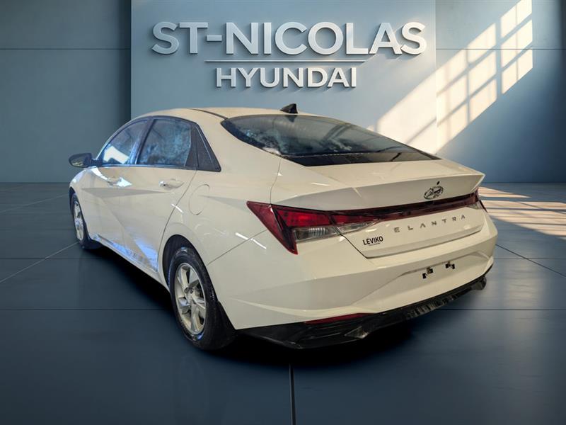 hyundai Elantra 2023 - 2