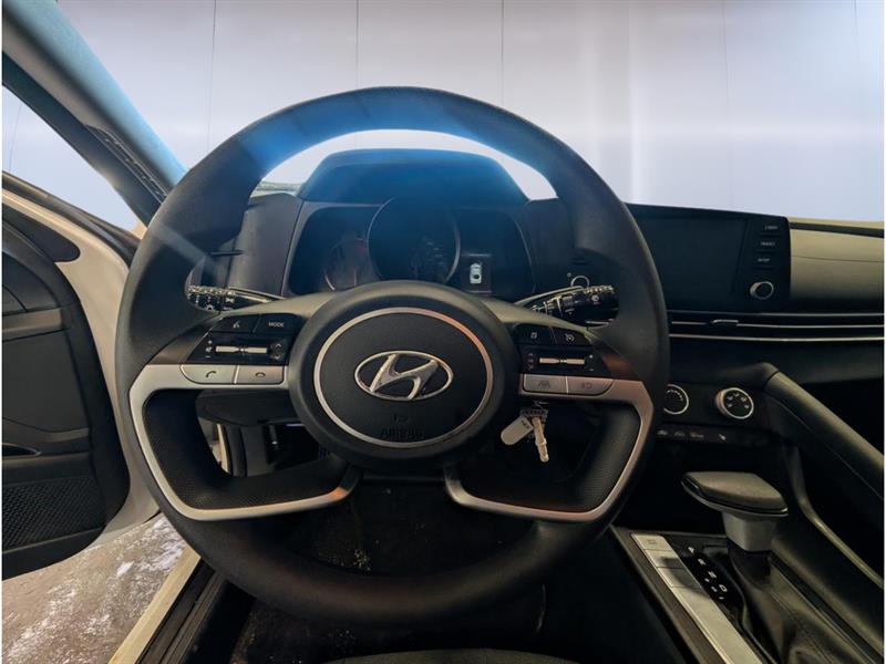 hyundai Elantra 2023 - 8