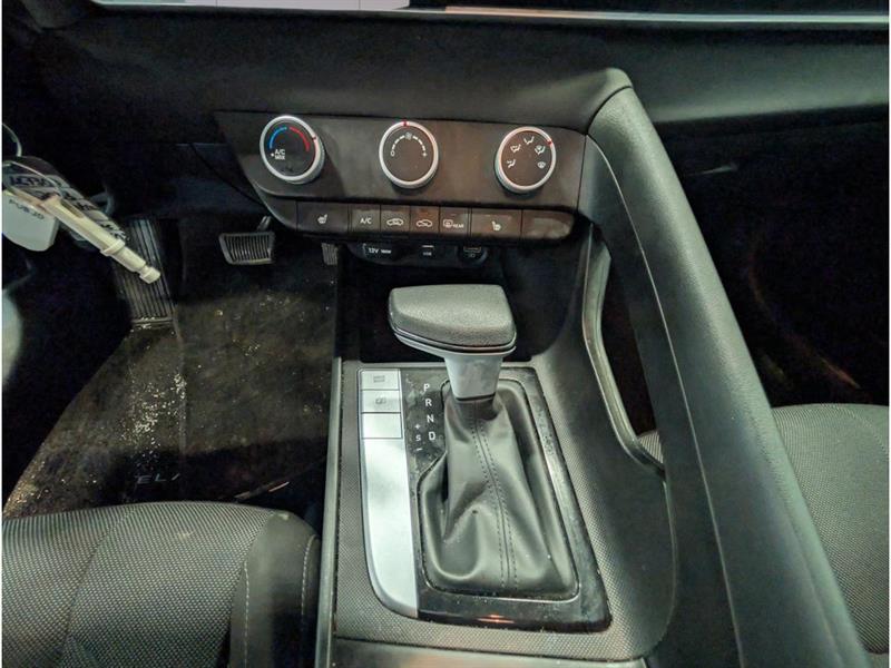 hyundai Elantra 2023 - 10