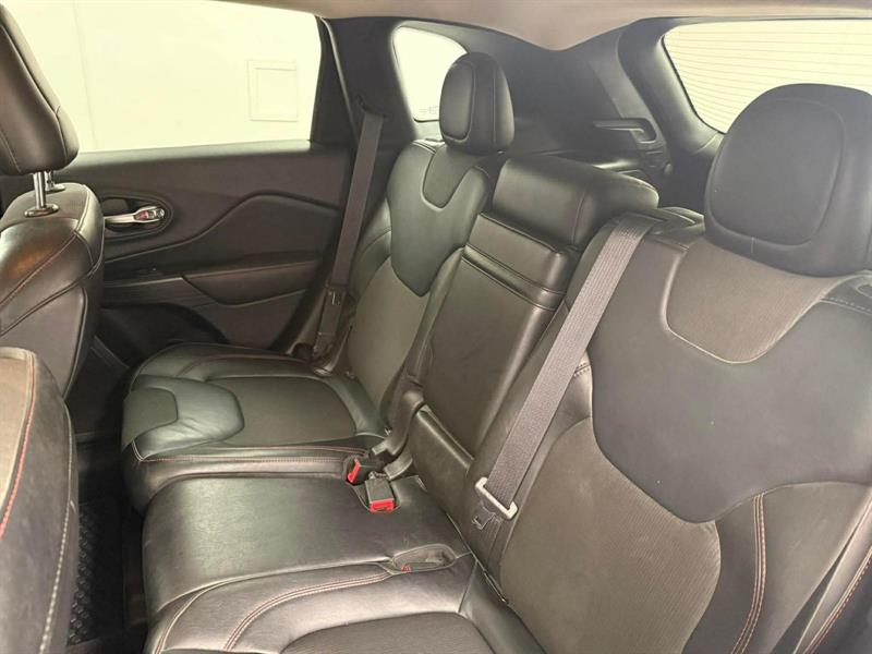 jeep Cherokee 2015 - 9
