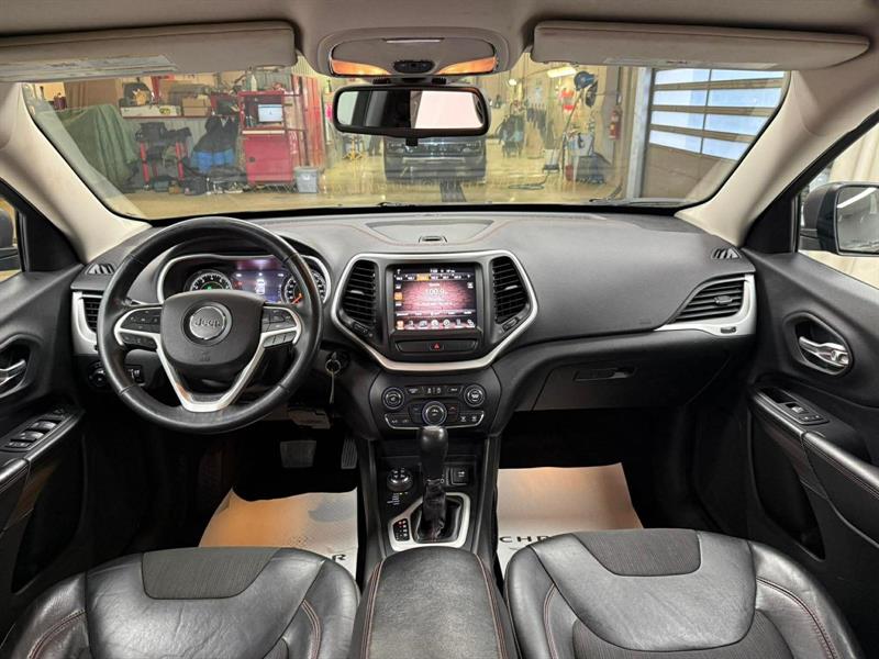 jeep Cherokee 2015 - 10