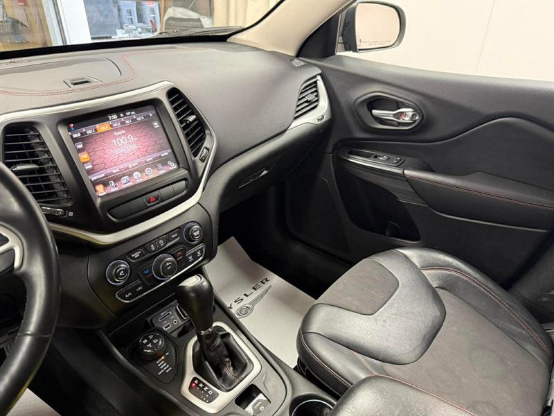 jeep Cherokee 2015 - 14
