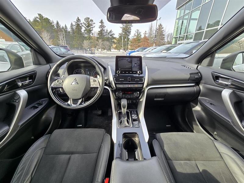 mitsubishi Eclipse Cross 2023 - 13
