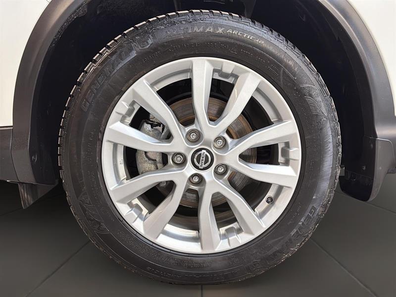 nissan Qashqai 2023 - 25